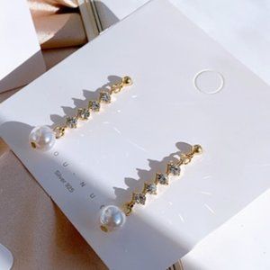 Crystal Pearl S925 Silver Stud Earrings
